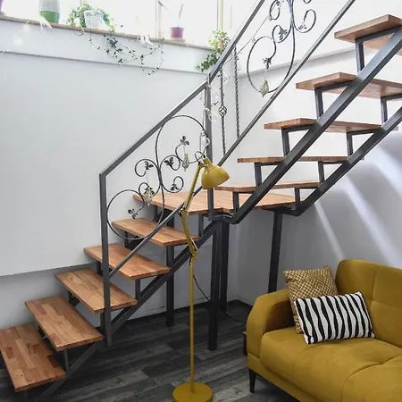 Kraljev Breg Fruska Gora Pool And Padel * Cortanovci