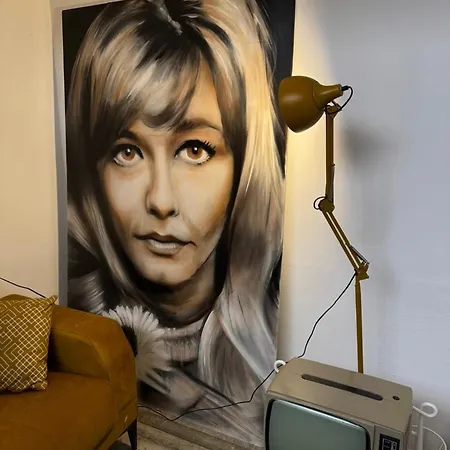 Kraljev Breg Fruska Gora Pool And Padel Villa