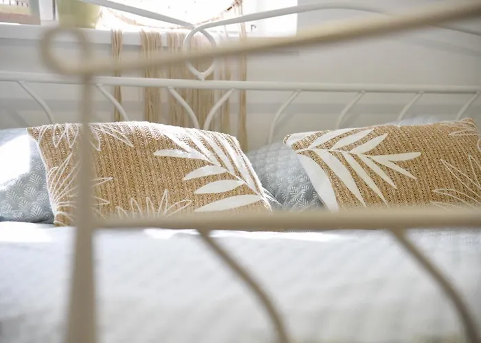 Kraljev Breg Fruska Gora Pool And Padel *